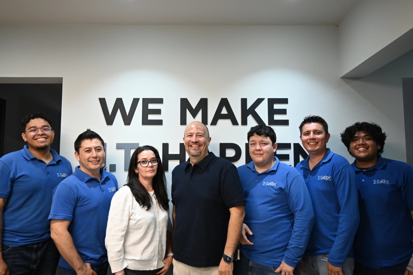 El equipo de GBX Sistemas en sus oficinas